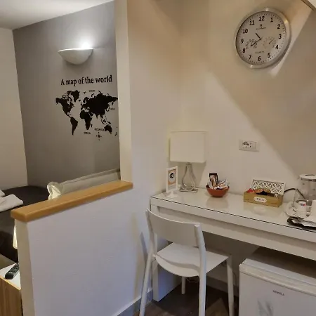 Il Conservatorio Naples