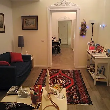 Il Conservatorio 4* نابولي