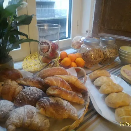 Couette-café Il Conservatorio 2*